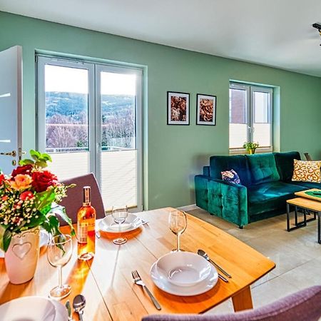Apartament Kwiatowy - 5D Apartamenty Świeradów-Zdrój المظهر الخارجي الصورة