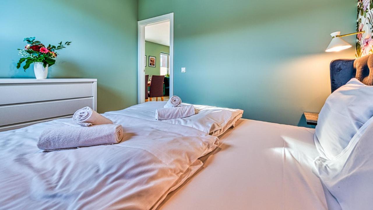 Apartament Kwiatowy - 5D Apartamenty Świeradów-Zdrój المظهر الخارجي الصورة